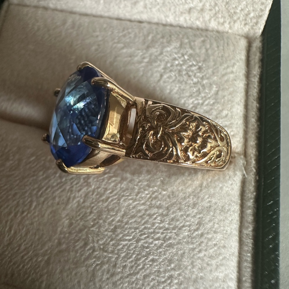 Deep Blue Gold Tone Ring - image 4